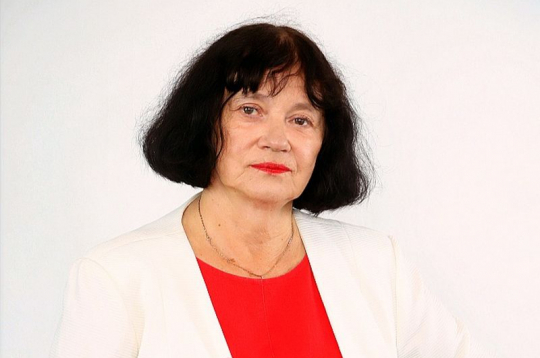 Maija Krekle: "Ir jānotur apziņa, ka jāiet cauri tumsas lokiem – vienalga, cik ilgi un tālu, tu tomēr iziesi tiem cauri. Diemžēl nekas nav mūžīgs, arī dzīve, bet tā gaisma acu priekšā jātur."