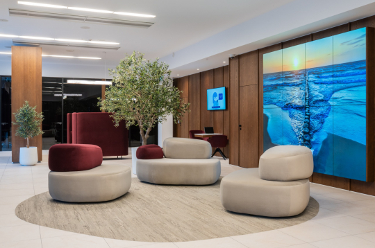 "Luminor" pēc rekonstrukcijas atklāj savu lielāko klientu apkalpošanas centru "Skanste". "Luminor" pēc rekonstrukcijas atklāj savu lielāko klientu apkalpošanas centru "Skanste".