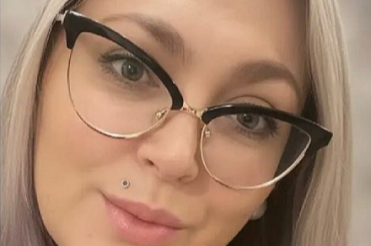 Rītausmu bibliotēkas vadītāja Dace Kuzmina. Rītausmu bibliotēkas vadītāja Dace Kuzmina.