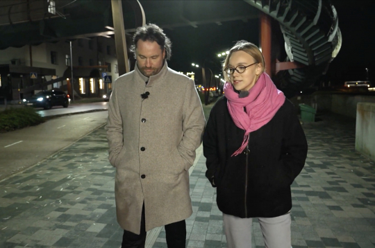 Attiecību speciālists Kristaps Ozoliņš un Estere Bindre.