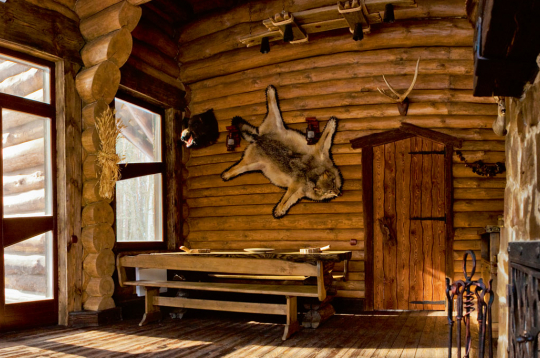 Mednieku māja – otra svarīgākā pēc paša mājām.