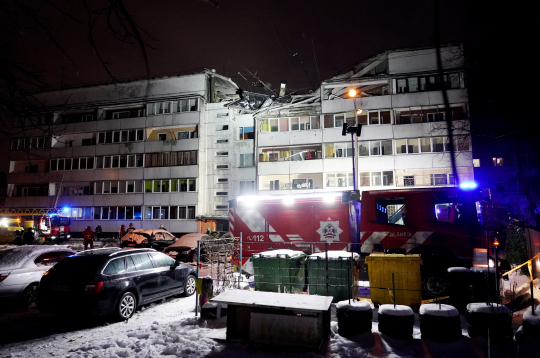 Sprādzienā cietusī māja Rīgā, Bauskas ielā 15. Sprādzienā cietusī māja Rīgā, Bauskas ielā 15.