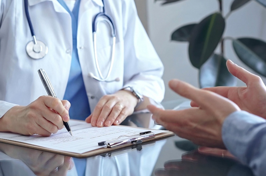 Vismaz reizi gadā jāieplāno ģimenes ārsta apmeklējums.