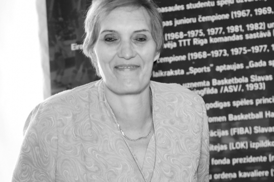 Uļjana Semjonova (9.03.1952.–8.01.2026.)