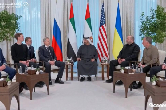 Abū Dabī sestdien noslēgusies ASV, Krievijas un Ukrainas delegāciju sarunu otrā kārta.