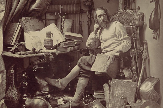 "Brīnišķīgs neprāts vai pie zemes velkošs saprāts?" šo jautājumu risinās izrāde "Dons Kihots" Jaunajā Rīgas teātrī. "Brīnišķīgs neprāts vai pie zemes velkošs saprāts?" šo jautājumu risinās izrāde "Dons Kihots" Jaunajā Rīgas teātrī.