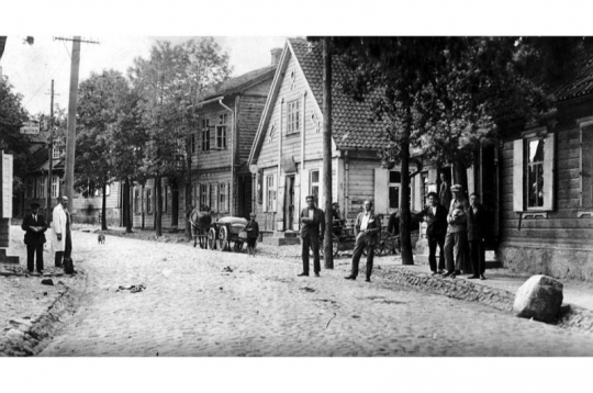 Sasmaka 20. gs. 20. gados.