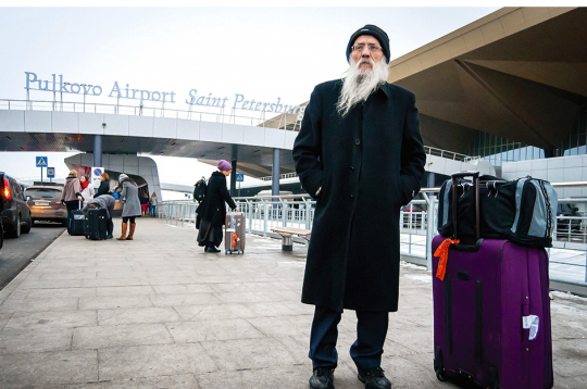 Josifs Mendeļevičs 2014. gada decembrī Pulkovas lidostā, pirmo reizi apmeklējot Sanktpēterburgu pēc Dimšica–Kuzņecova grupas mēģinājuma nolaupīt lidmašīnu.