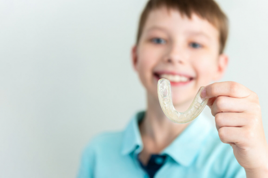 Breketes vai kapes bērniem: ko izvēlēties?