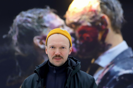 Arturs Krūzkops: "Domāju, laulāti pāri varētu daudz ko no šī mūsu stāsta izgrebt un pēc izrādes būtu labs temats sarunai restorānā. Esmu pārliecināts, ka izrādes tēma ir par mums visiem."