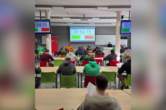 Konkursa "Young Car Mechanic" pusfināls.