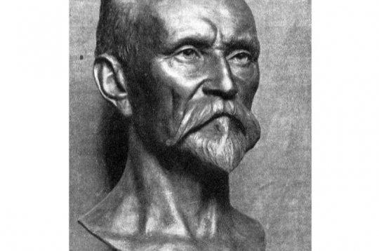 Tēlnieka K. Rončevska 1926. gadā veidotais Raiņa portrets bronzā.