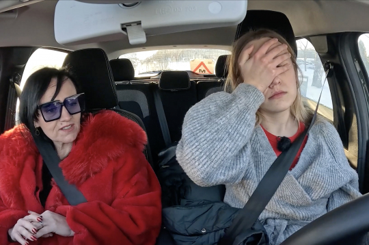 Agrita un Estere Bindres. Agrita un Estere Bindres.