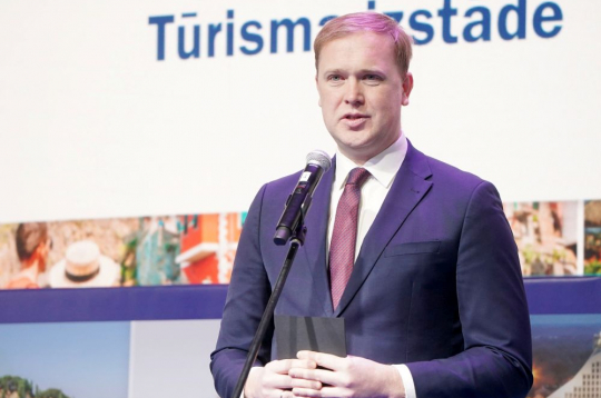 Ekonomikas ministrs Viktors Valainis. Ekonomikas ministrs Viktors Valainis.