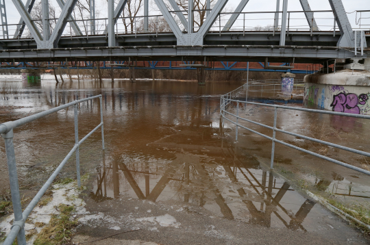 Applūdusi teritorija pie Gaujas Carnikavā. Applūdusi teritorija pie Gaujas Carnikavā.