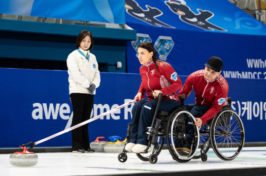 Latvijas ratiņkērlinga jauktais pāris. Latvijas ratiņkērlinga jauktais pāris.