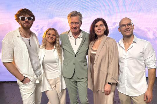 Grupa "Labvēlīgais tips" un "Framest".