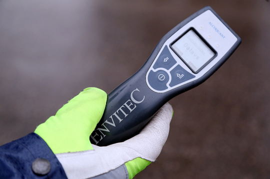 Policijas alkometrs.