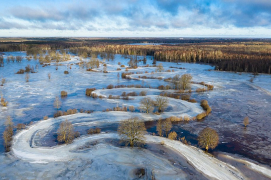 Somā Nacionālajā parkā piektais gadalaiks nekad nesākas vienā un tajā pašā laikā. Pašlaik plūdu teritorijās vēl daudz ledus.