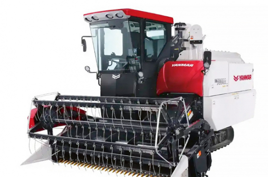 'Yanmar YH700MA' kombains. 'Yanmar YH700MA' kombains.