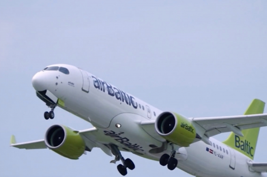 "airBaltic".