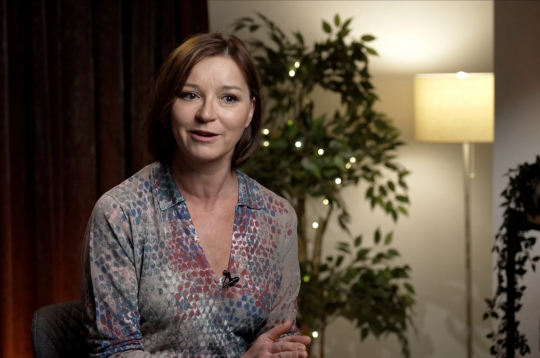 Dziedātāja Marija Naumova.