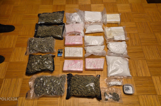 Valsts policija atklāj pēdējos gados lielāko kokaīna daudzumu.