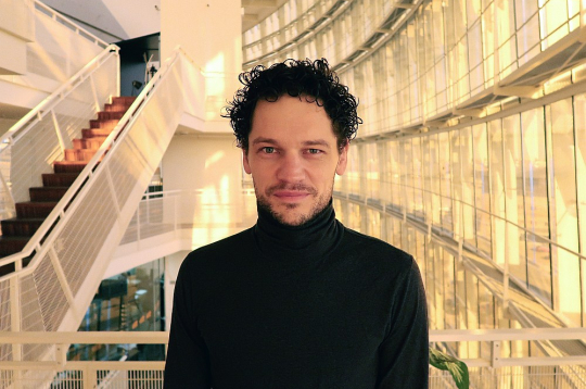 Edgars Ozoliņš: "Darbā esam vieni, mājās tomēr citi, bet kurā brīdī mēs esam paši?"