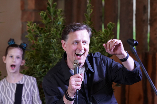 Dziedātājs Normunds Rutulis.