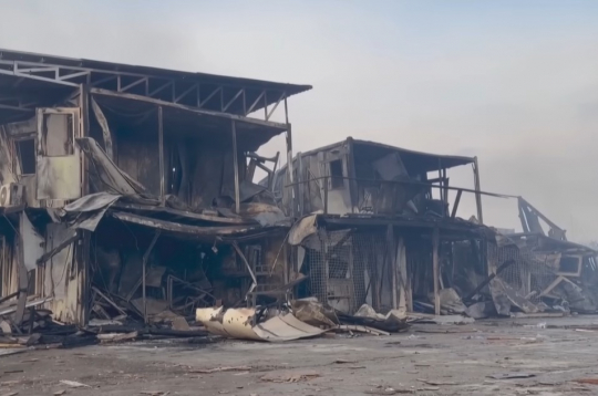 Iznīcinātā rehabilitācijas centra ēka Kabulā.