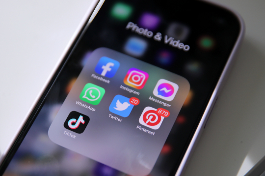 Mobilās lietotnes viedtālrunī. Mobilās lietotnes viedtālrunī.