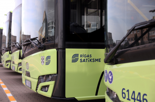 SIA "Rīgas satiksme" jaunie elektroautobusi.