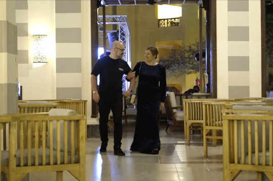 Magone Liedeskalna dodas ballēties ar skaistumkonkursā satikto svešinieku.