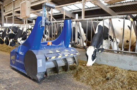 'Itech Robotics' lopbarības piestūmējrobots.