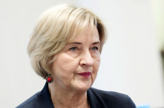 Valsts sociālās apdrošināšanas aģentūras preses sekretāre Iveta Daine. Valsts sociālās apdrošināšanas aģentūras preses sekretāre Iveta Daine.