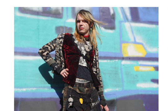 Topošais modes dizainers Varde.