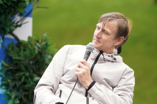 Aidis Tomsons. Aidis Tomsons.