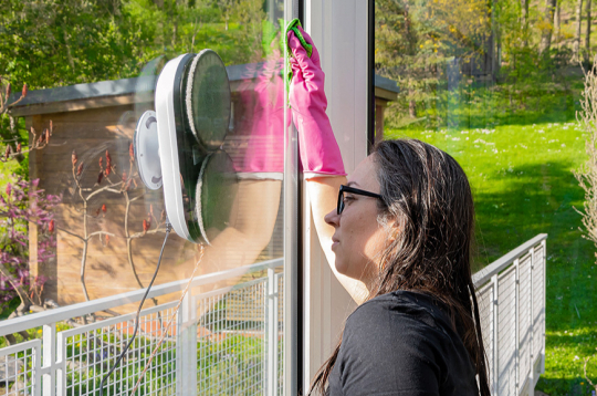 Atbilstīga logu mazgāšanas robota izvēle atkarīga no darba apjoma – cik daudz un cik lieli logi jātīra.