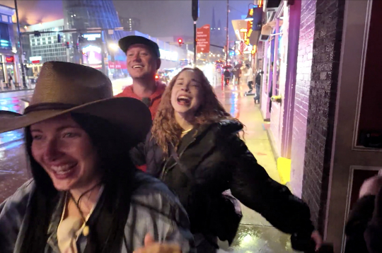 Marijas prieks bija neviltots... Marijas prieks bija neviltots...