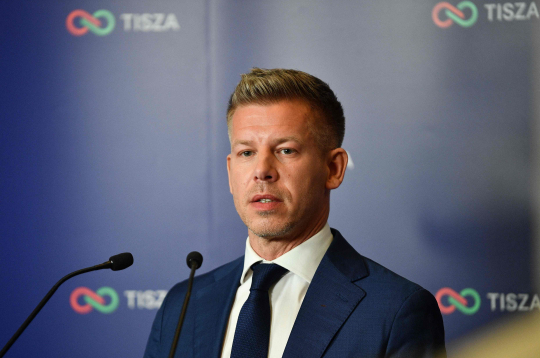 Pēters Maģars. Pēters Maģars.