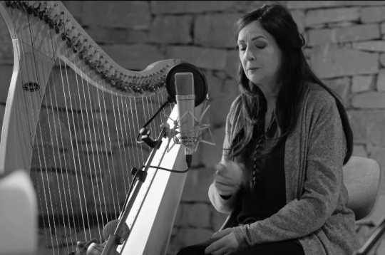 Moija Brenana. Moija Brenana.