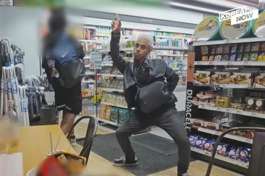 Remzijs Halids Ismaels, kurš internetā pazīstams kā "Johnny Somali".