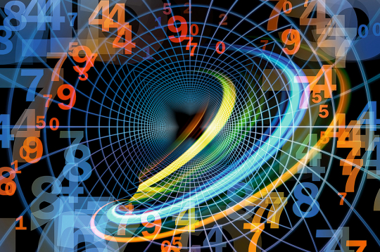 Šajā cilvēkam nesasniedzamajā pasaulē nav ne matērijas, ne telpas, un tur ir tikai tīra informācija.