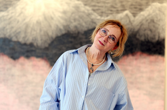 Laima Puntule: "Nevēlos būt atkarīga no tā, vai manas bildes pērk. Tas ir koks ar diviem gadiem. Tev pērk, un tu ražo, jo tu ražo, ko pērk."