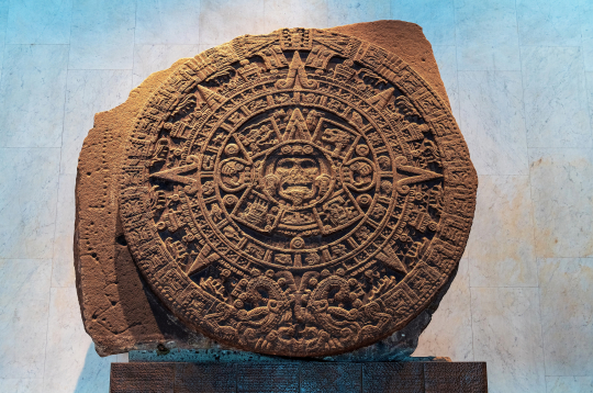 Acteku saules kalendāra monolīts, kas izrakts pilsētas Zocalo galvenajā laukumā.