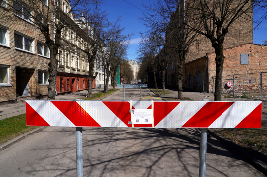 Satiksmes organizācijas maiņa Vārnu ielā.