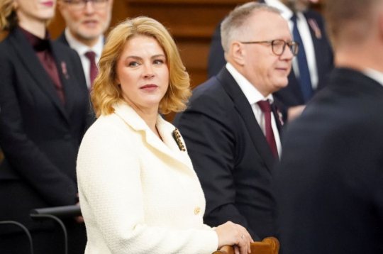 Ministru prezidente Evika Siliņa un finanšu ministrs Arvils Ašeradens.