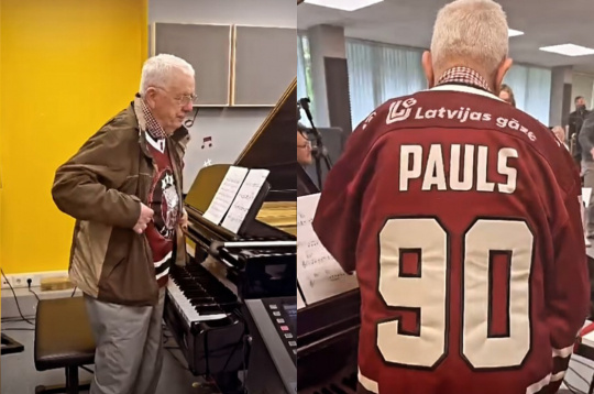 Raimonds Pauls Latvijas hokeja izlases kreklā.