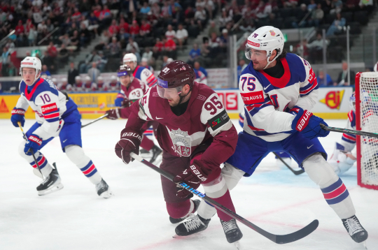 2026. gada pasaules hokeja čempionāta spēle starp Latvijas un ASV valstsvienībām "Swiss Life" arēnā Cīrihē. 2026. gada pasaules hokeja čempionāta spēle starp Latvijas un ASV valstsvienībām "Swiss Life" arēnā Cīrihē.