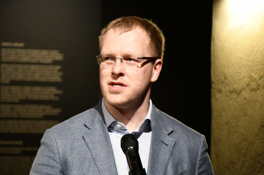 Daugavpils mērs Andrejs Elksniņš ("Sarauj, Latgale!").